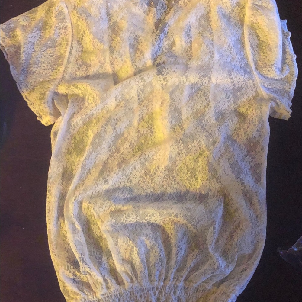 Lace blouse - Picture 4 of 4
